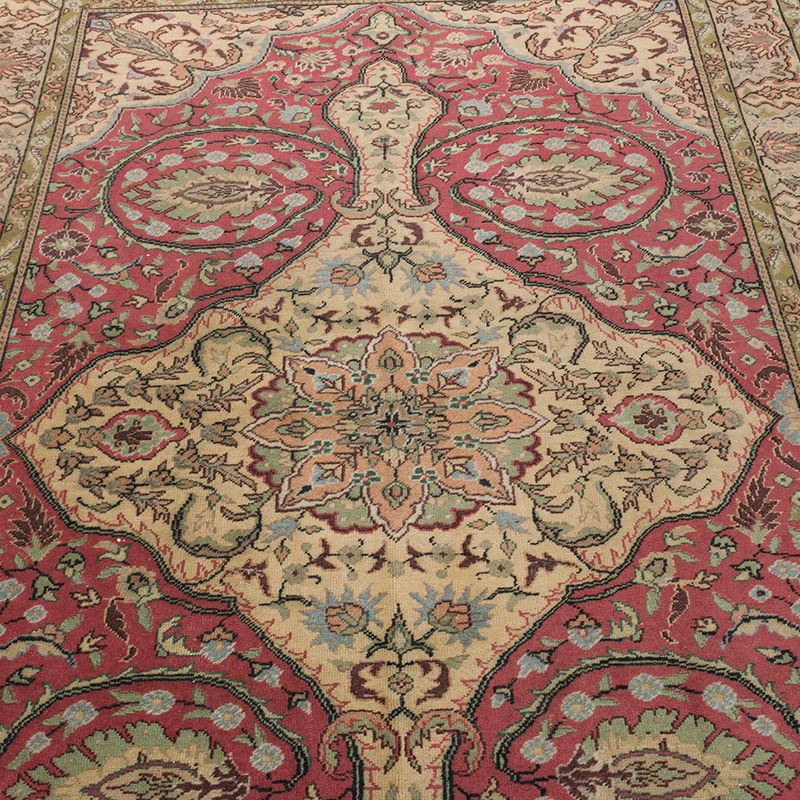 Vintage Turkish Hand-Knotted Rug - 5'  x 7' 1" (60" x 85") - K0079432