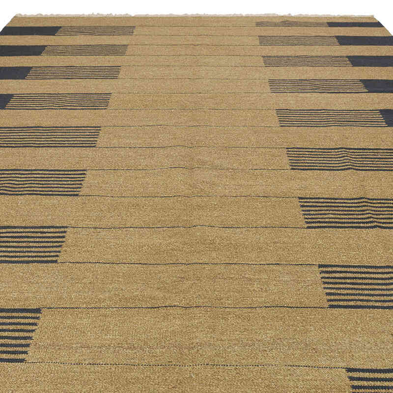 New Handwoven Turkish Kilim Rug - 7' 9" x 10' 9" (93" x 129") - K0079463