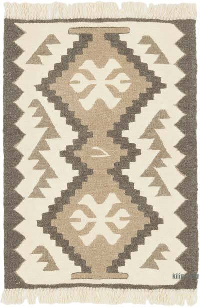 New Handwoven Turkish Kilim Rug - 2' 1" x 2' 11" (25" x 35")