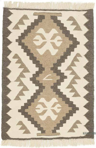 New Handwoven Turkish Kilim Rug - 2' 1" x 2' 11" (25" x 35")