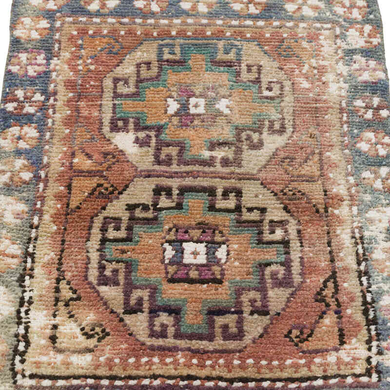 Vintage Turkish Hand-Knotted Rug - 1' 8" x 2' 6" (20" x 30") - K0079515