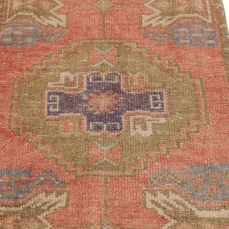 Vintage Turkish Hand-Knotted Rug - 1' 8" x 2' 7" (20" x 31") - K0079524