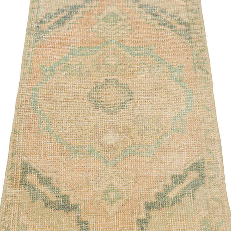 Vintage Turkish Hand-Knotted Rug - 1' 6" x 3' 2" (18" x 38") - K0079581