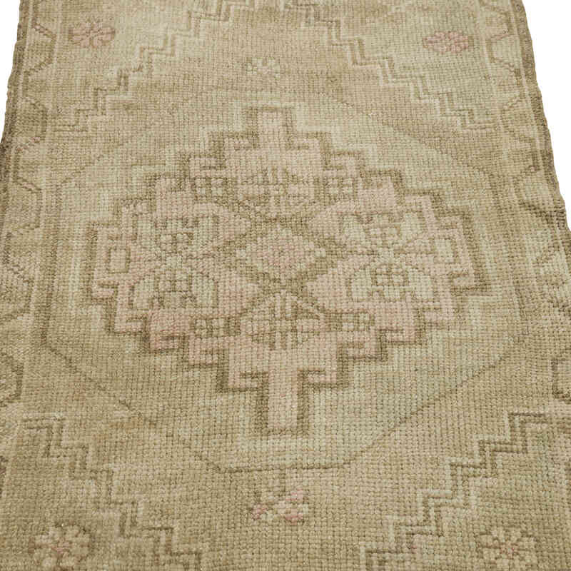 Vintage Turkish Hand-Knotted Rug - 1' 10" x 3' 3" (22" x 39") - K0079588