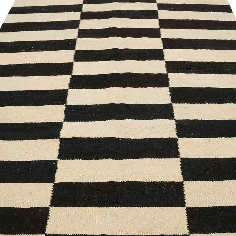 New Handwoven Turkish Kilim Runner - 5' 2" x 13' 5" (62" x 161") - K0080075