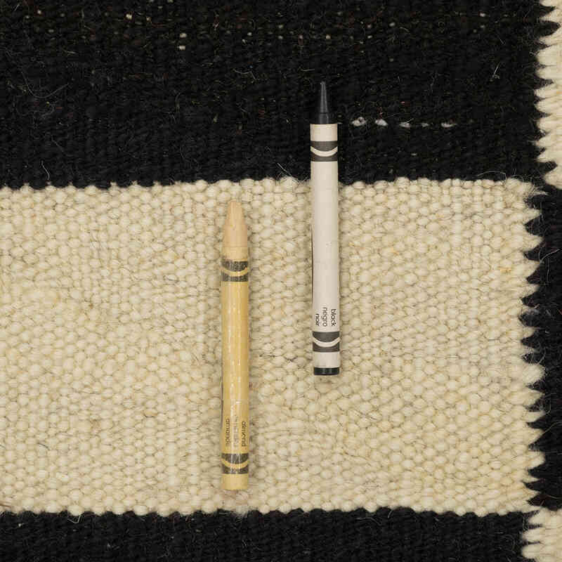 New Handwoven Turkish Kilim Runner - 5' 2" x 13' 5" (62" x 161") - K0080075