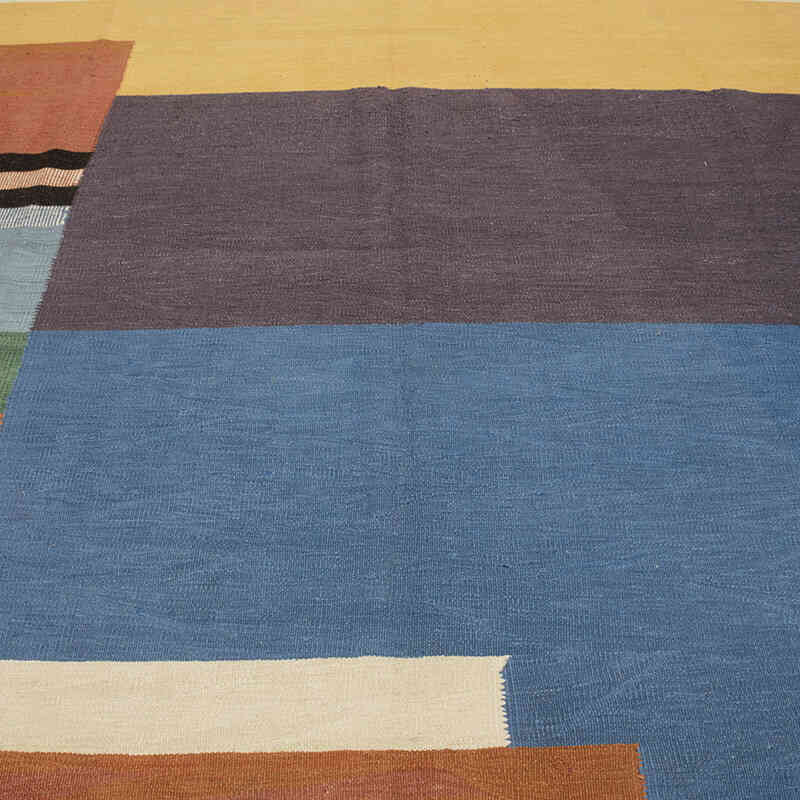 New Handwoven Turkish Kilim Rug - 8' 5" x 10' 10" (101" x 130") - K0080088