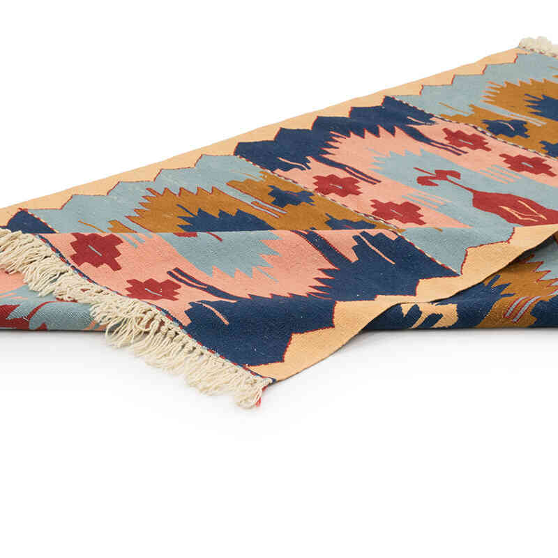 New Handwoven Turkish Kilim Rug - 3' 10" x 5' 5" (46" x 65") - K0080113