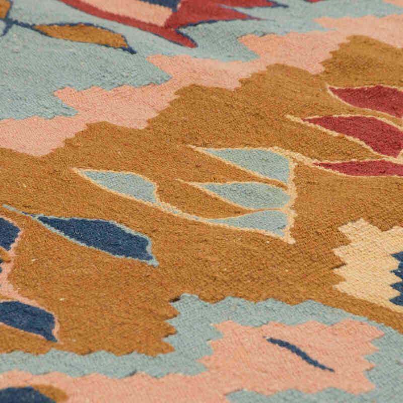 New Handwoven Turkish Kilim Rug - 3' 10" x 5' 6" (46" x 66") - K0080127