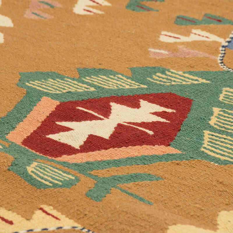 New Handwoven Turkish Kilim Rug - 3' 9" x 5' 7" (45" x 67") - K0080132