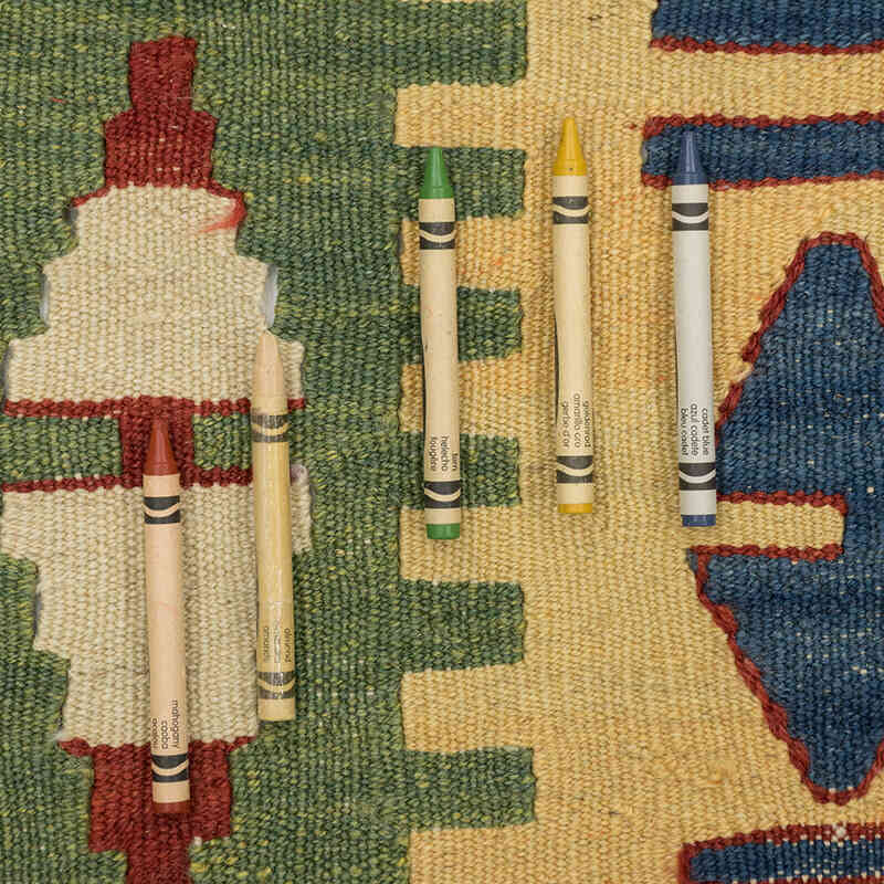New Handwoven Turkish Kilim Rug - 3' 8" x 5' 6" (44" x 66") - K0080142