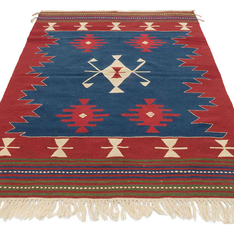 New Handwoven Turkish Kilim Rug - 3' 11" x 5' 7" (47" x 67") - K0080174