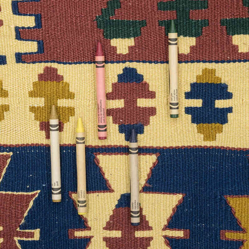 New Handwoven Turkish Kilim Rug - 4'  x 5' 8" (48" x 68") - K0080183