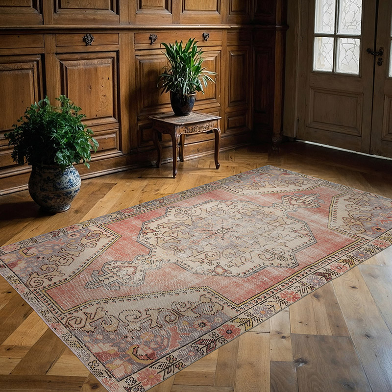 Vintage Turkish Hand-Knotted Rug - 4' 8" x 7' 8" (56" x 92") - K0080379
