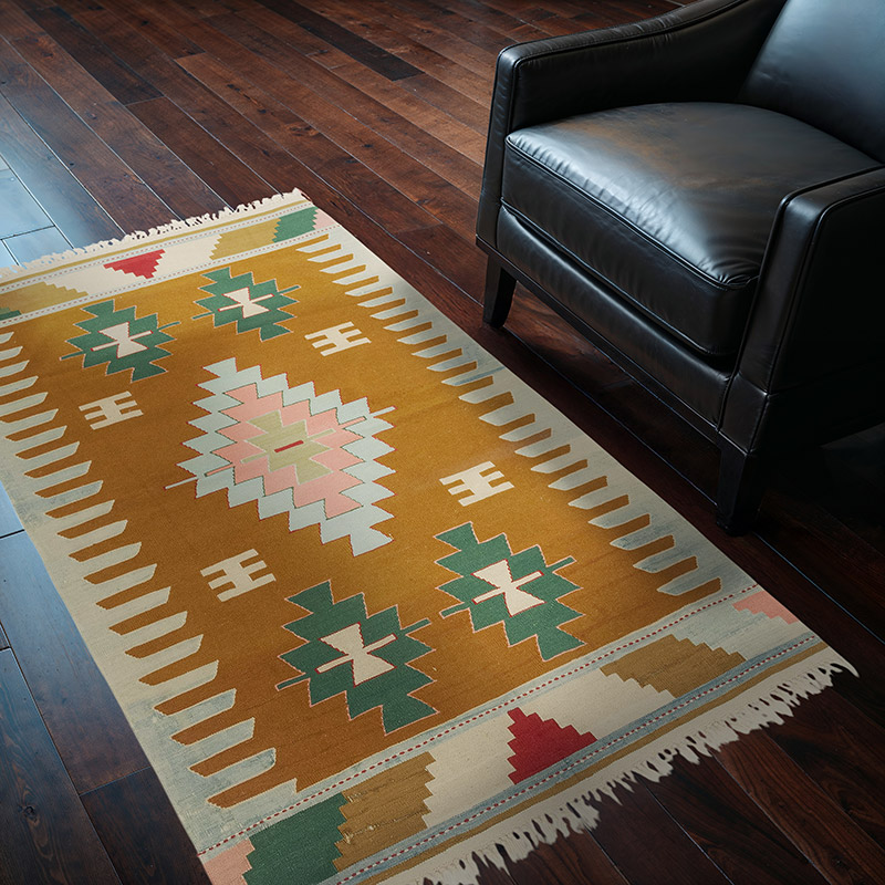 New Handwoven Turkish Kilim Rug - 3' 11" x 5' 9" (47" x 69") - K0080457