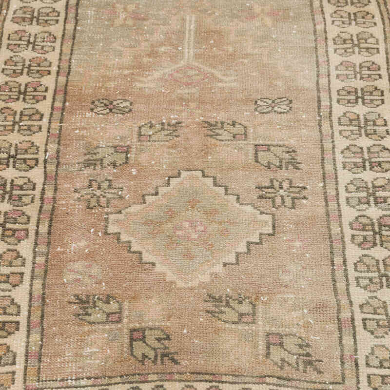 Vintage Turkish Hand-Knotted Rug - 2' 4" x 3' 3" (28" x 39") - K0080513