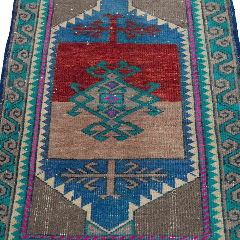 Vintage Turkish Hand-Knotted Rug - 1' 8" x 2' 4" (20" x 28") - K0080515
