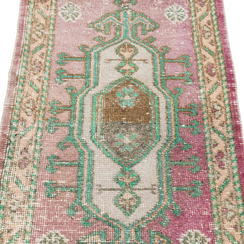 Vintage Turkish Hand-Knotted Rug - 1' 7" x 2' 11" (19" x 35") - K0080526