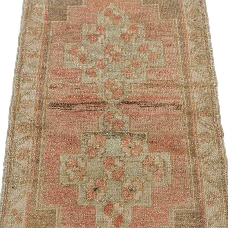 Vintage Turkish Hand-Knotted Rug - 1' 5" x 3'  (17" x 36") - K0080573