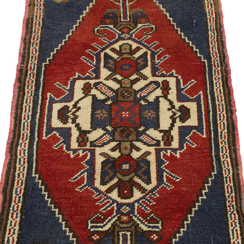 Vintage Turkish Hand-Knotted Rug - 1' 8" x 3' 7" (20" x 43") - K0080576