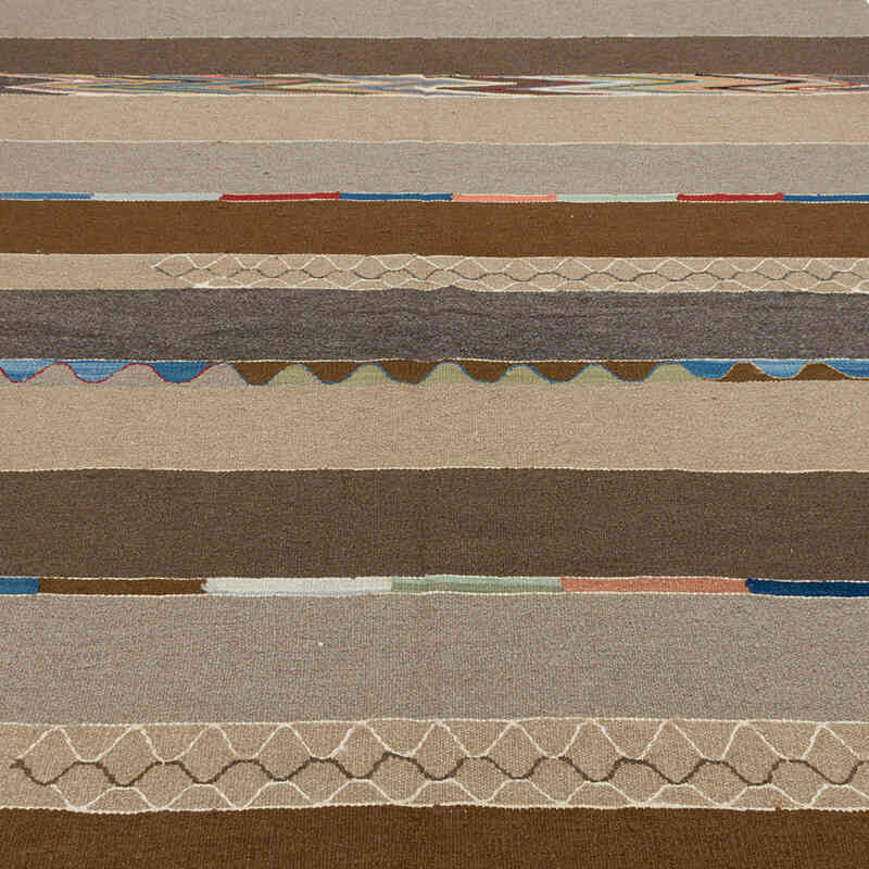 New Handwoven Turkish Kilim Rug - K0080645