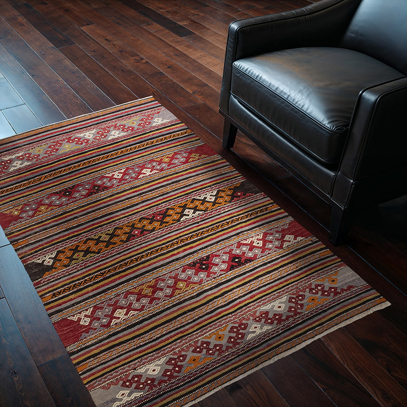 Vintage Balikesir Kilim Rug - 3' 3" x 5' 2" (39" x 62") - K0080663