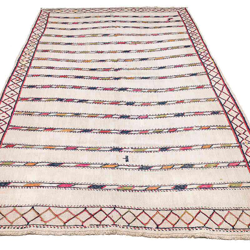 Vintage Anatolian Hemp Kilim Rug - 5' 8" x 9' 5" (68" x 113") - K0080700