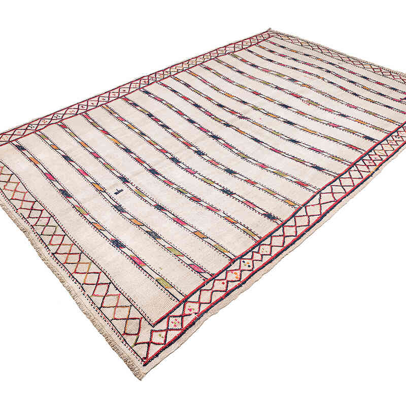 Vintage Anatolian Hemp Kilim Rug - 5' 8" x 9' 5" (68" x 113") - K0080700
