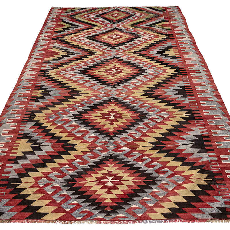 Vintage Oushak Kilim Rug - 5' 7" x 10' 8" (67" x 128") - K0080706