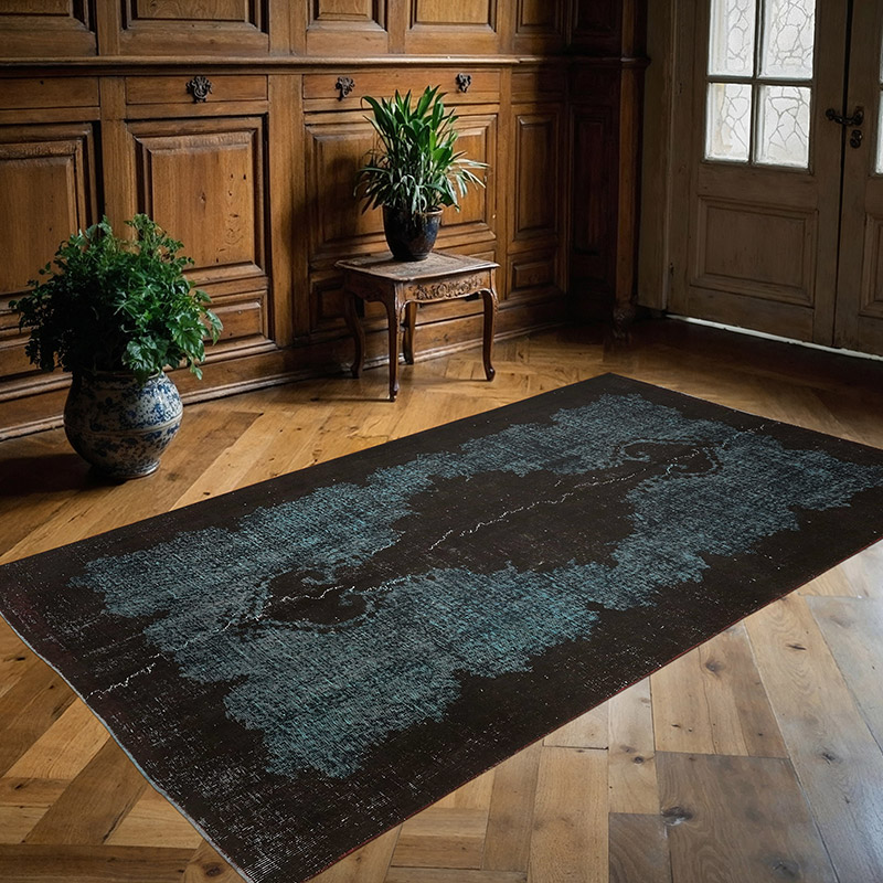 Hand Carved Over-Dyed Rug - 4' 11" x 8' 4" (59" x 100") - K0080822