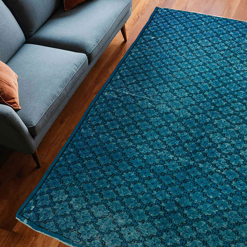 Hand Carved Over-Dyed Rug - 6' 11" x 8' 10" (83" x 106") - K0080831