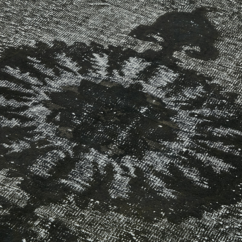 Hand Carved Over-Dyed Rug - 6' 2" x 9' 5" (74" x 113") - K0080850