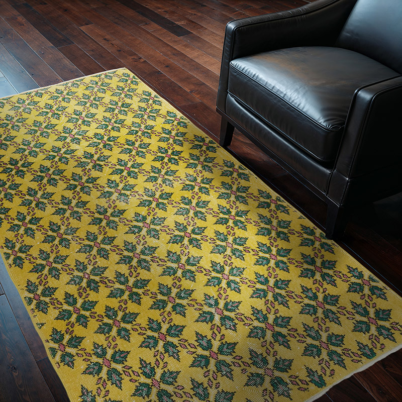 Vintage Turkish Hand-Knotted Rug - 120 cm x 203 cm - K0081023