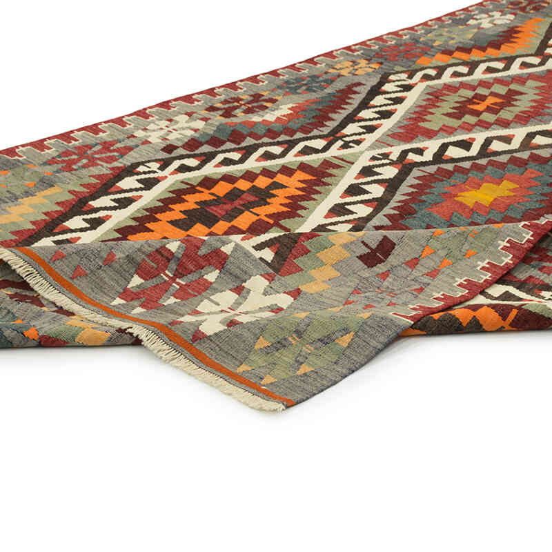 Vintage Aydin Kilim Rug - 5' 4" x 9' 7" (64" x 115") - K0081087