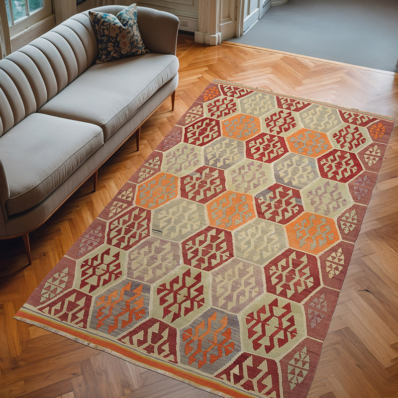 Vintage Milas Kilim Rug - 5' 3" x 8' 10" (63" x 106") - K0081127