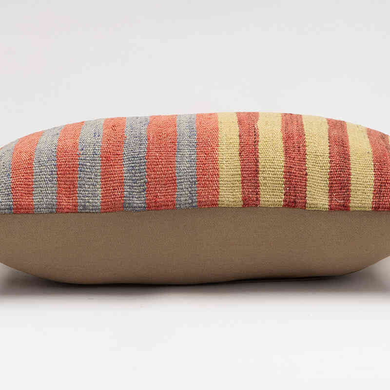 Kilim Yastık Kılıfı - 50 cm x 30 cm - K0081224