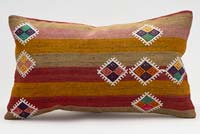 Kilim Pillow Cover - 1' 8" x 1'  (20" x 12")