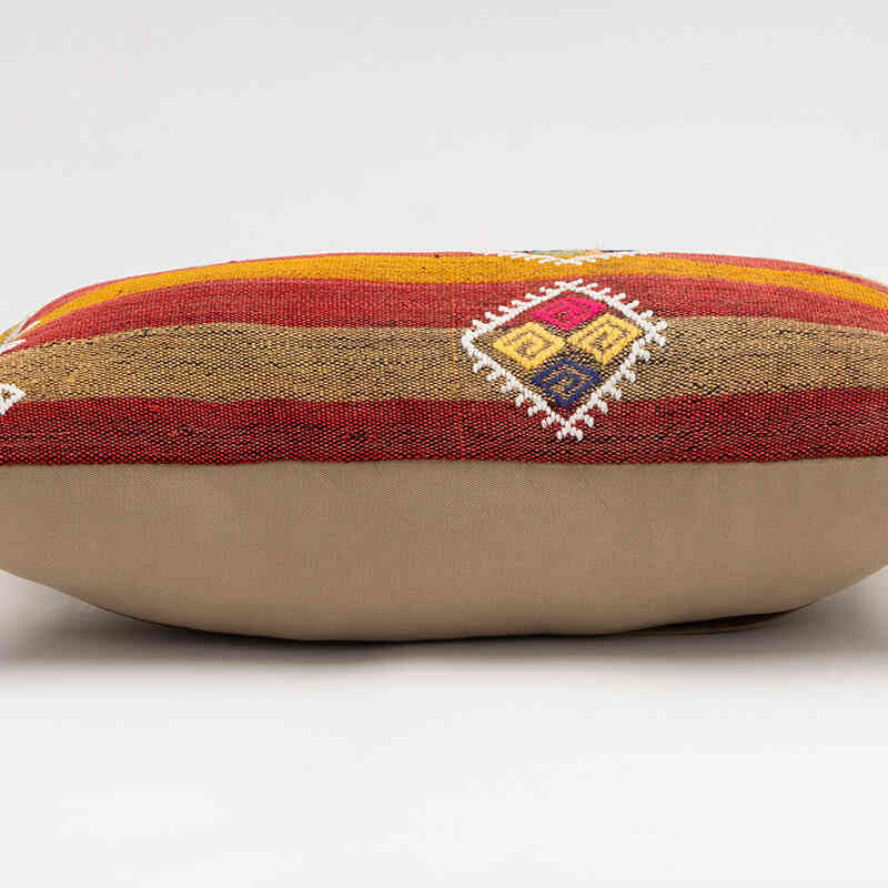 Kilim Pillow Cover - 1' 8" x 1'  (20" x 12") - K0081280
