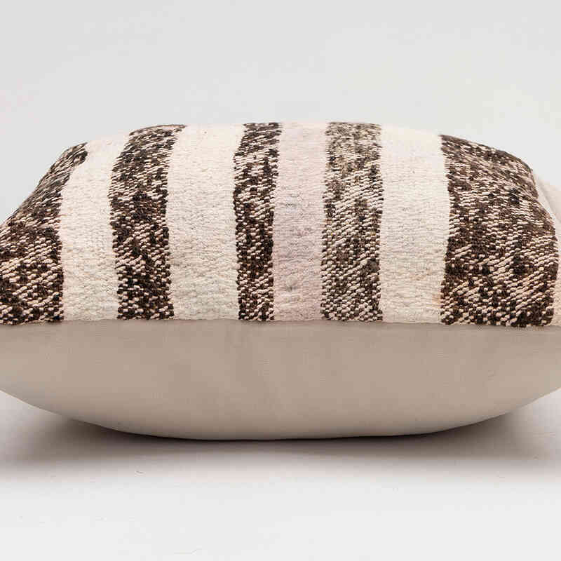 Kilim Pillow Cover - 1' 4" x 1' 4" (16" x 16") - K0081518