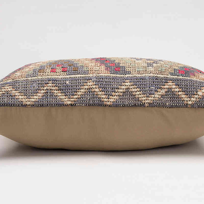 Kilim Pillow Cover - 2'  x 1' 4" (24" x 16") - K0081552