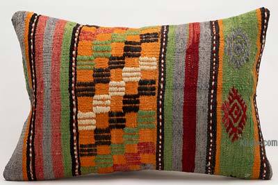 Kilim Yastık Kılıfı - 60 cm x 40 cm