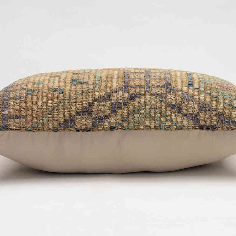 Kilim Pillow Cover - 2'  x 1' 4" (24" x 16") - K0081583
