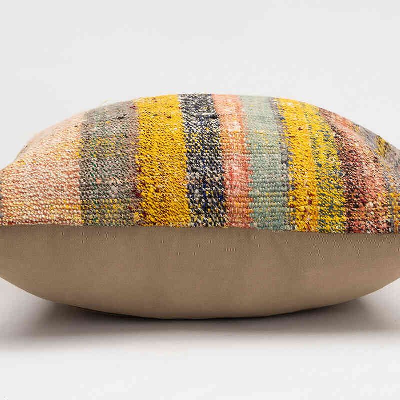 Kilim Pillow Cover - 1' 8" x 1' 8" (20" x 20") - K0081663