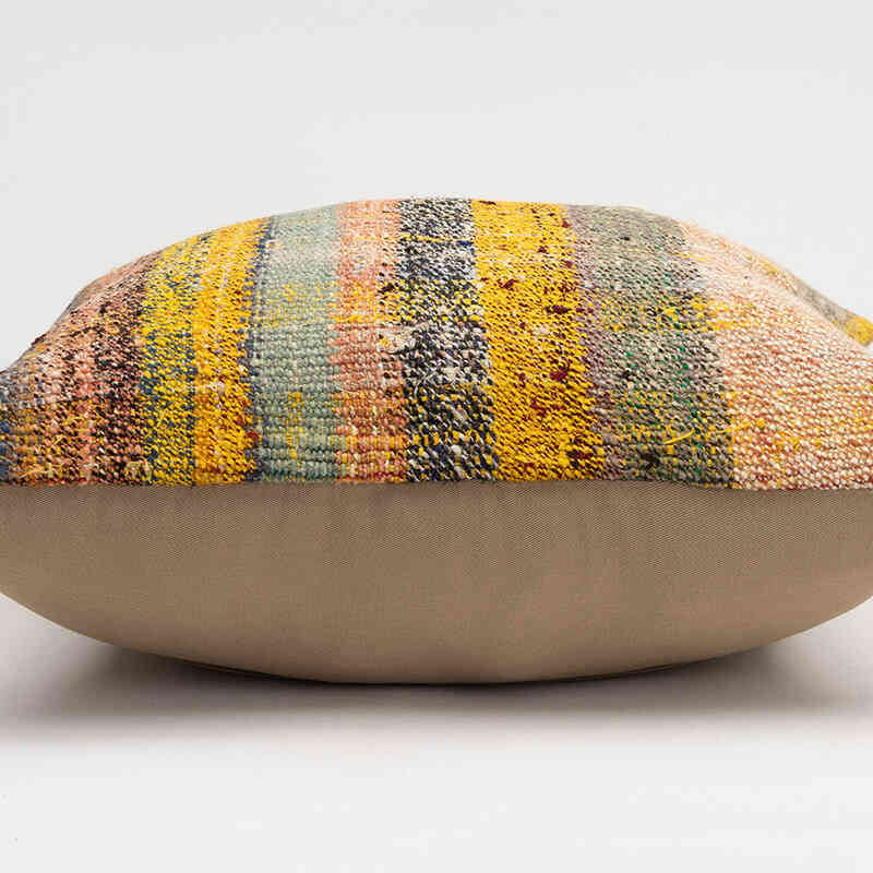 Kilim Pillow Cover - 1' 8" x 1' 8" (20" x 20") - K0081665