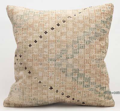 Kilim Pillow Cover - 1' 8" x 1' 8" (20" x 20")