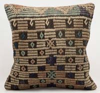 Kilim Pillow Cover - 1' 8" x 1' 8" (20" x 20")