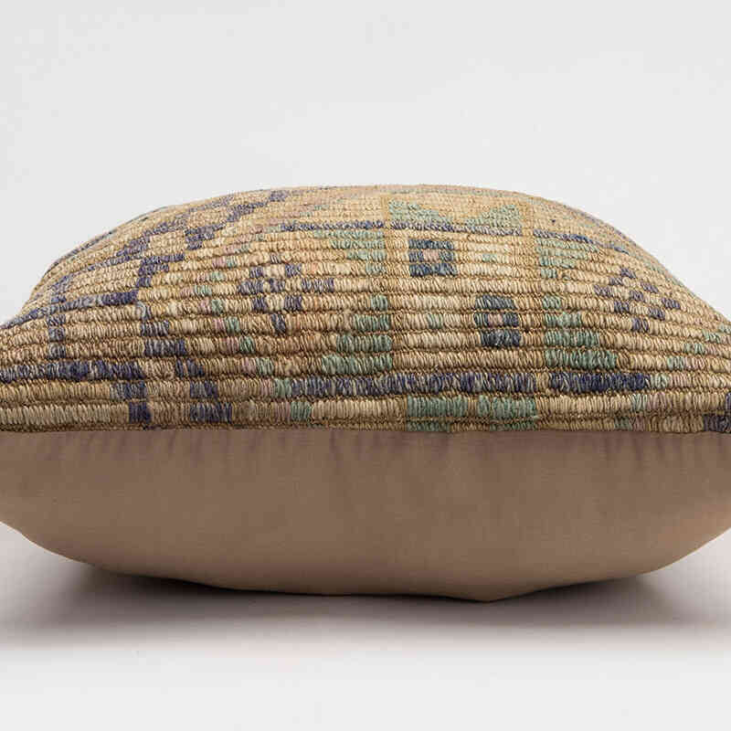 Kilim Pillow Cover - 1' 8" x 1' 8" (20" x 20") - K0081727