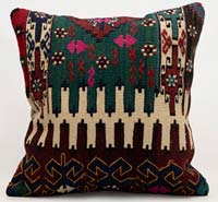 Kilim Pillow Cover - 1' 8" x 1' 8" (20" x 20")