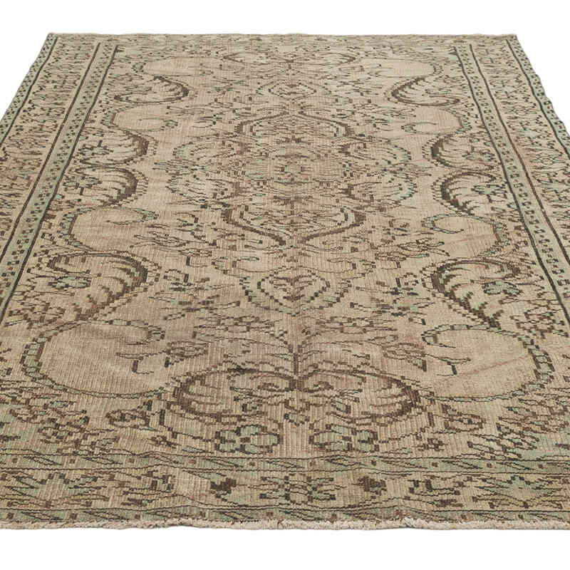 Vintage Turkish Hand-Knotted Rug - 5' 7" x 8' 9" (67" x 105") - K0081828