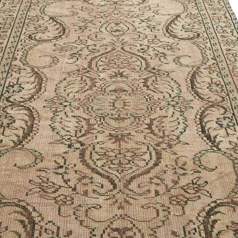 Vintage Turkish Hand-Knotted Rug - 5' 7" x 8' 9" (67" x 105") - K0081828